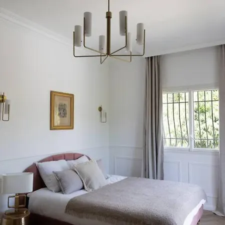 Front Cap D'antibes Vila