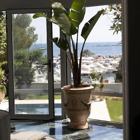 Front Cap D'antibes Villa Antibes